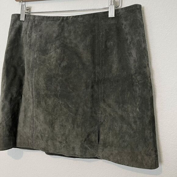 BlankNYC Roadtrip Suede Leather Micro Mini Skirt Women's Size 29 - Picture 3 of 7